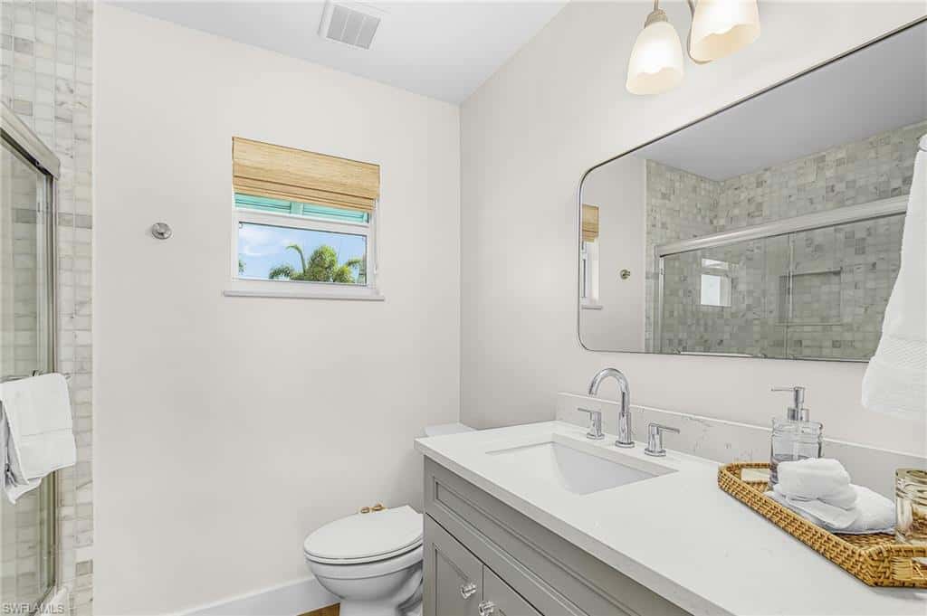 8 Palmview Blvd, Fort Myers Beach, photo 11