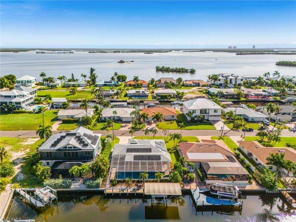 8 Palmview Blvd, Fort Myers Beach, photo 35