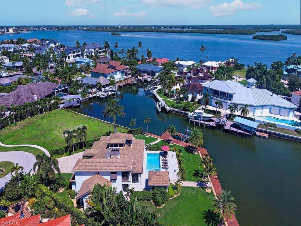 919 Sundrop Ct, Marco Island, photo 33