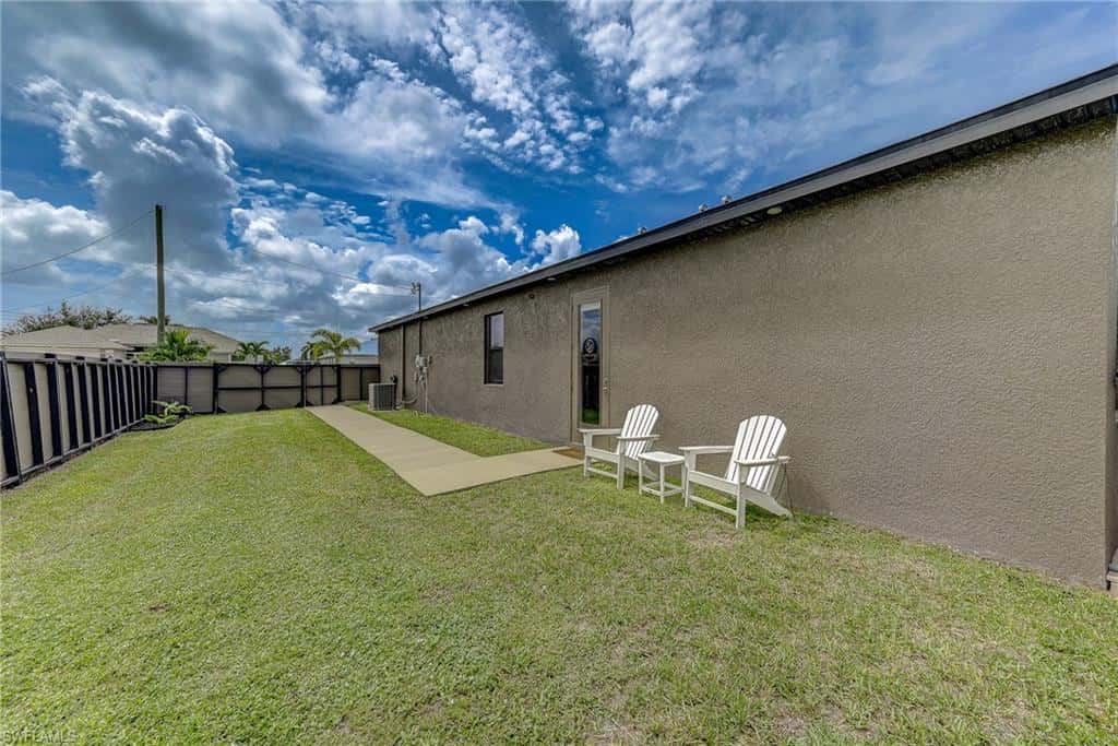 1811 13th St, Cape Coral, photo 33