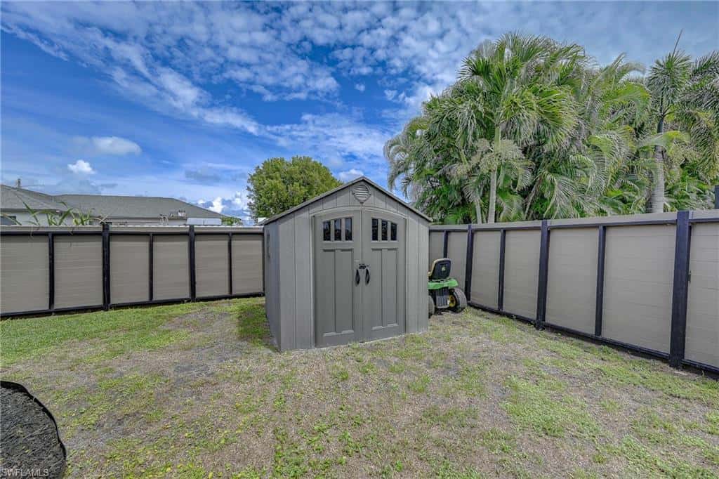 1811 13th St, Cape Coral, photo 32