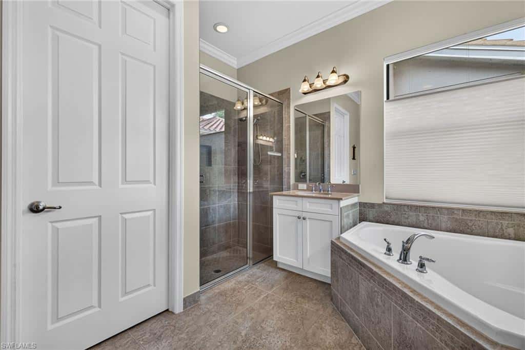 3804 Columbia Ct, Naples, photo 22