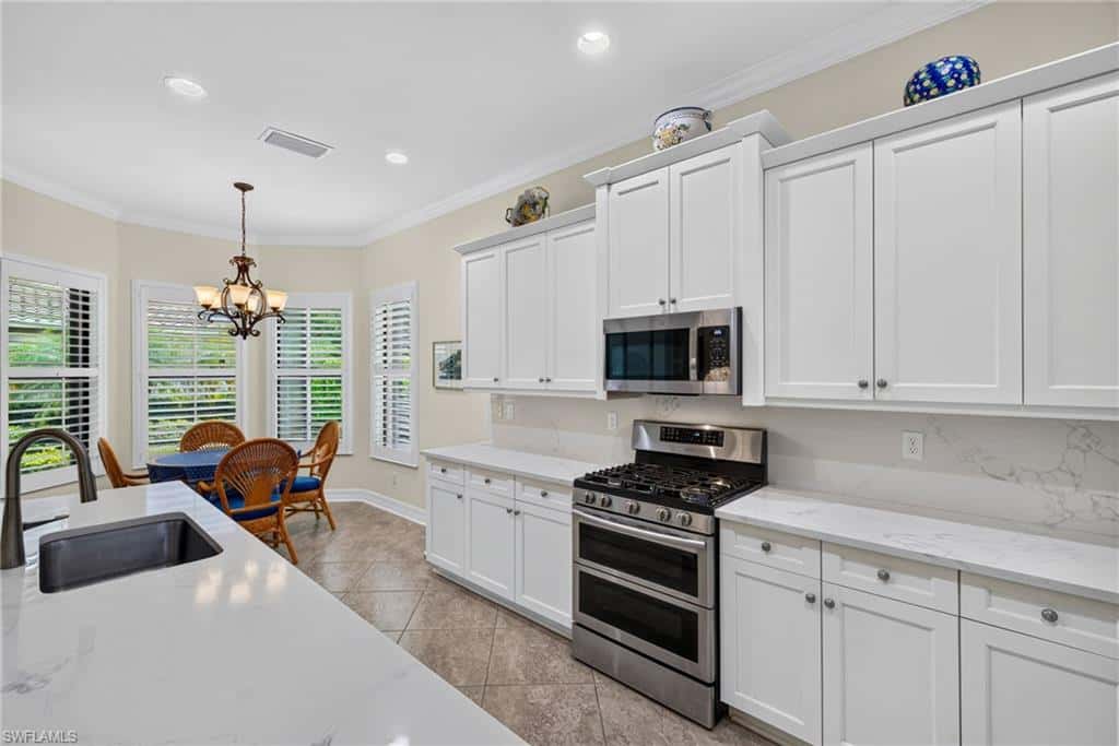3804 Columbia Ct, Naples, photo 11