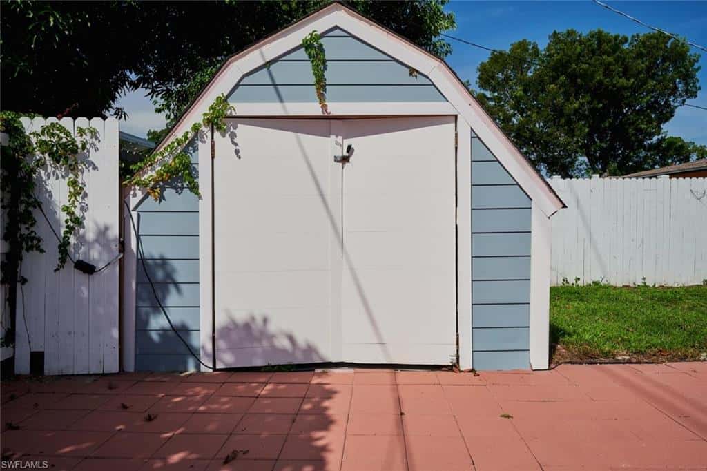 2212 Crystal Dr, Fort Myers, photo 42
