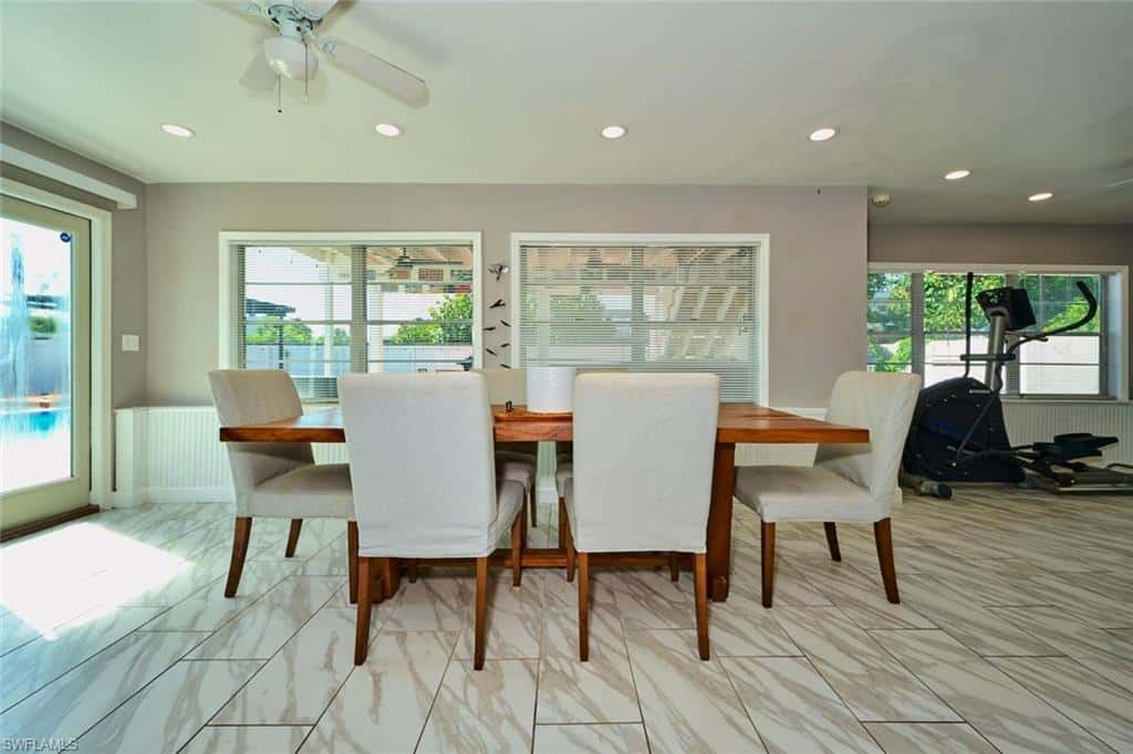 2212 Crystal Dr, Fort Myers, photo 14