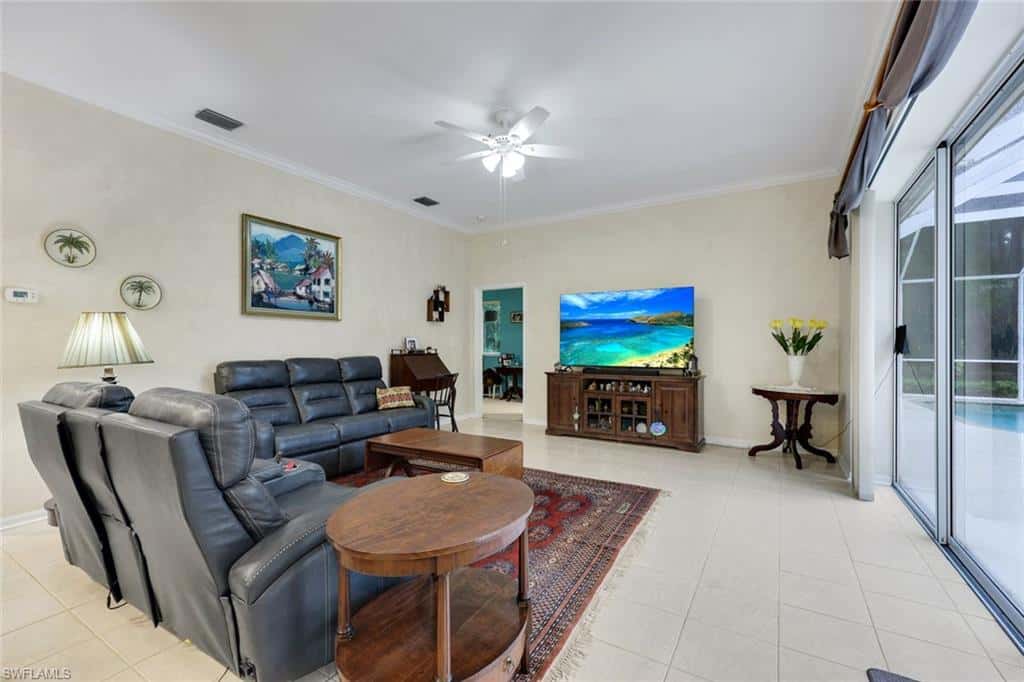661 27th St, Naples, photo 5