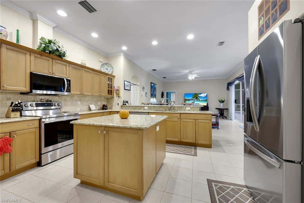 661 27th St, Naples, photo 9