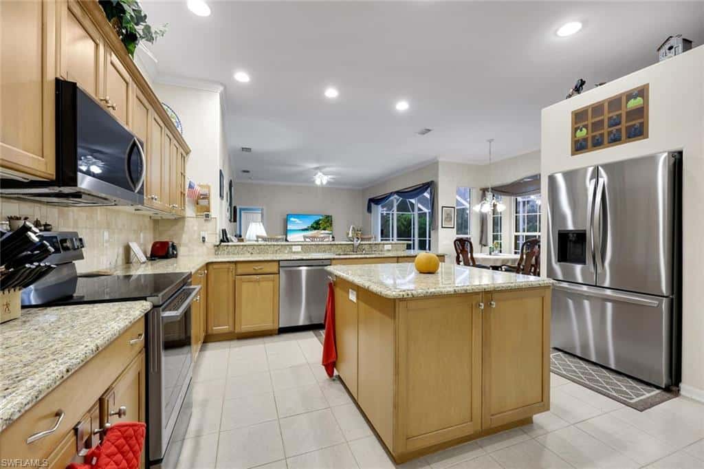 661 27th St, Naples, photo 10