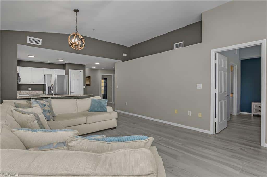 4450 Botanical Place Cir #406, Naples, photo 6
