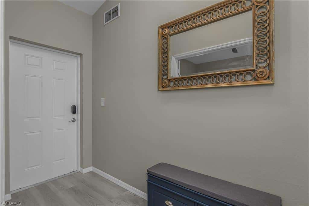4450 Botanical Place Cir #406, Naples, photo 4