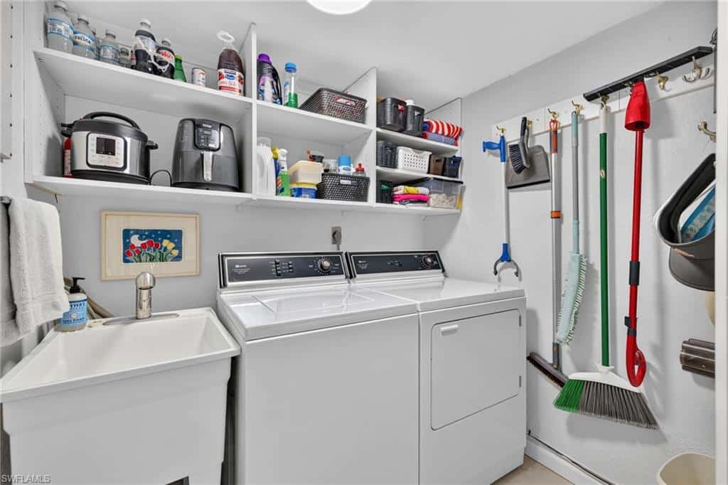 4447 Mainmast Ct, Fort Myers, photo 30