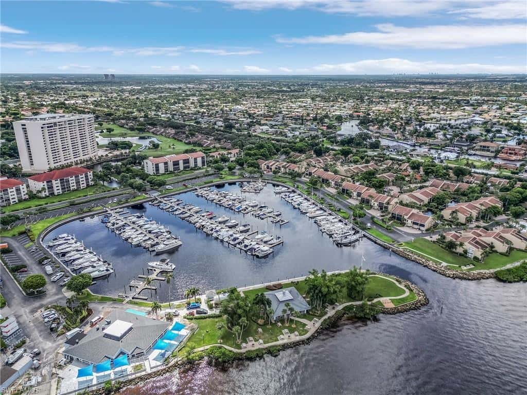4447 Mainmast Ct, Fort Myers, photo 39