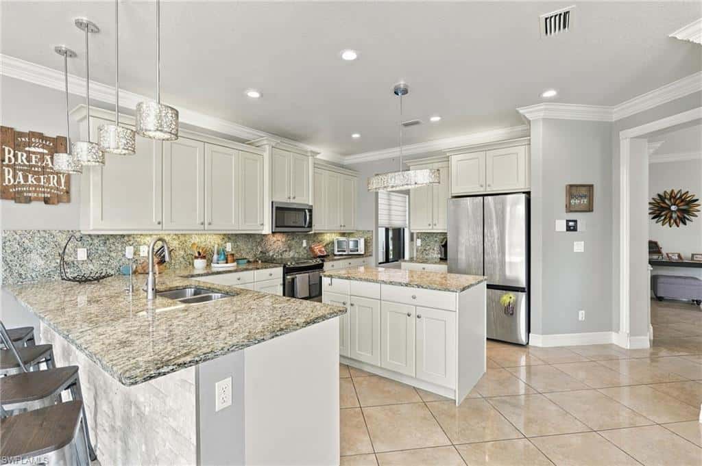 11696 Stonecreek Cir, Fort Myers, photo 12