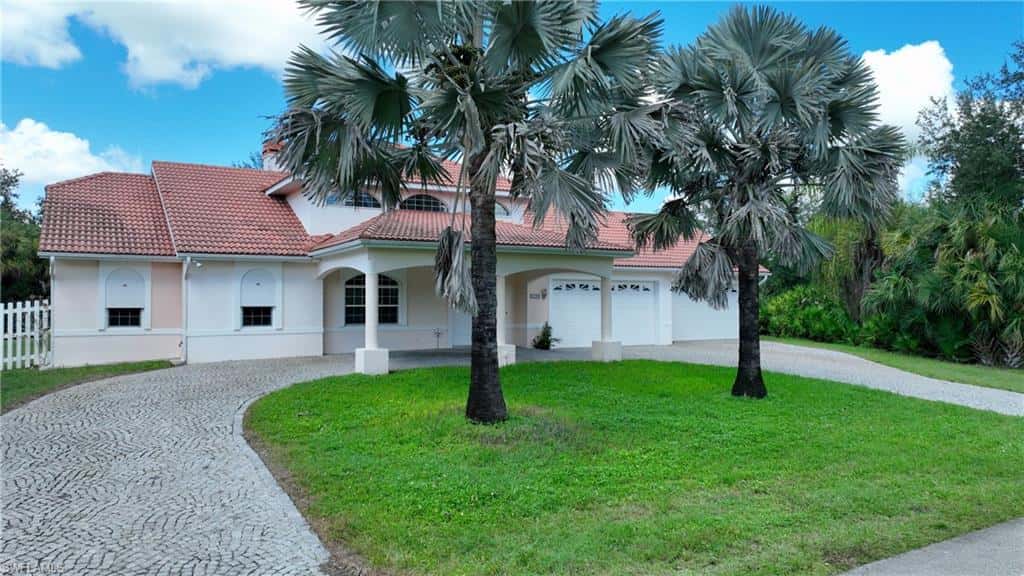 509 Desoto Ave, Lehigh Acres, photo 6