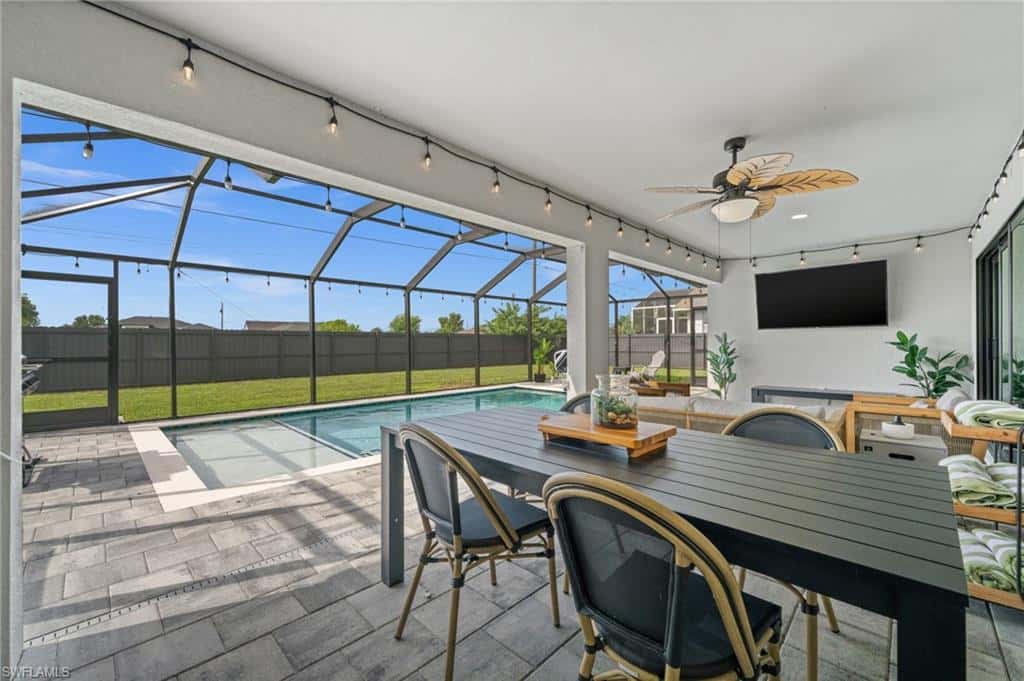 322 5th St, Cape Coral, photo 34