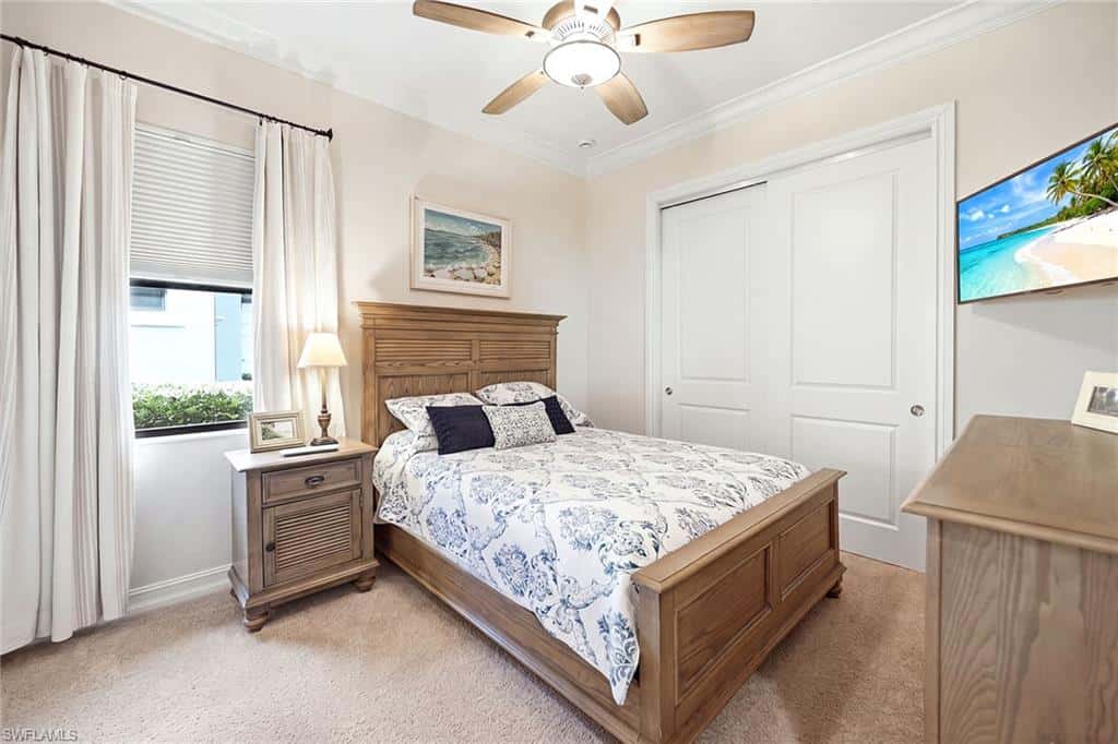 6646 Costa Cir, Naples, photo 23