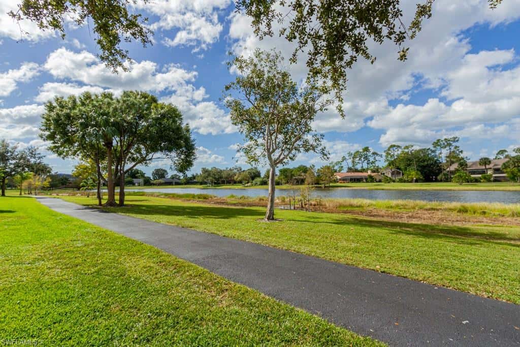 2103 Tama Cir #101, Naples, photo 32