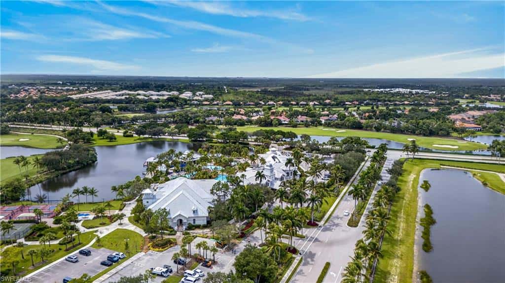 3177 Aviamar Cir #202, Naples, photo 47