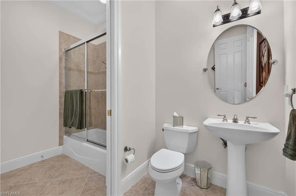 3177 Aviamar Cir #202, Naples, photo 30