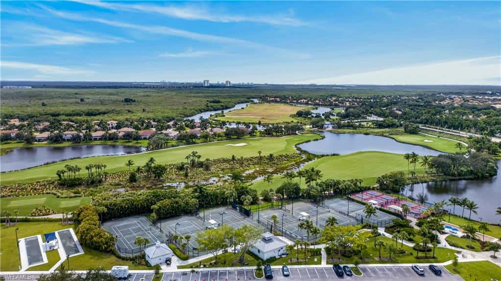 3177 Aviamar Cir #202, Naples, photo 48