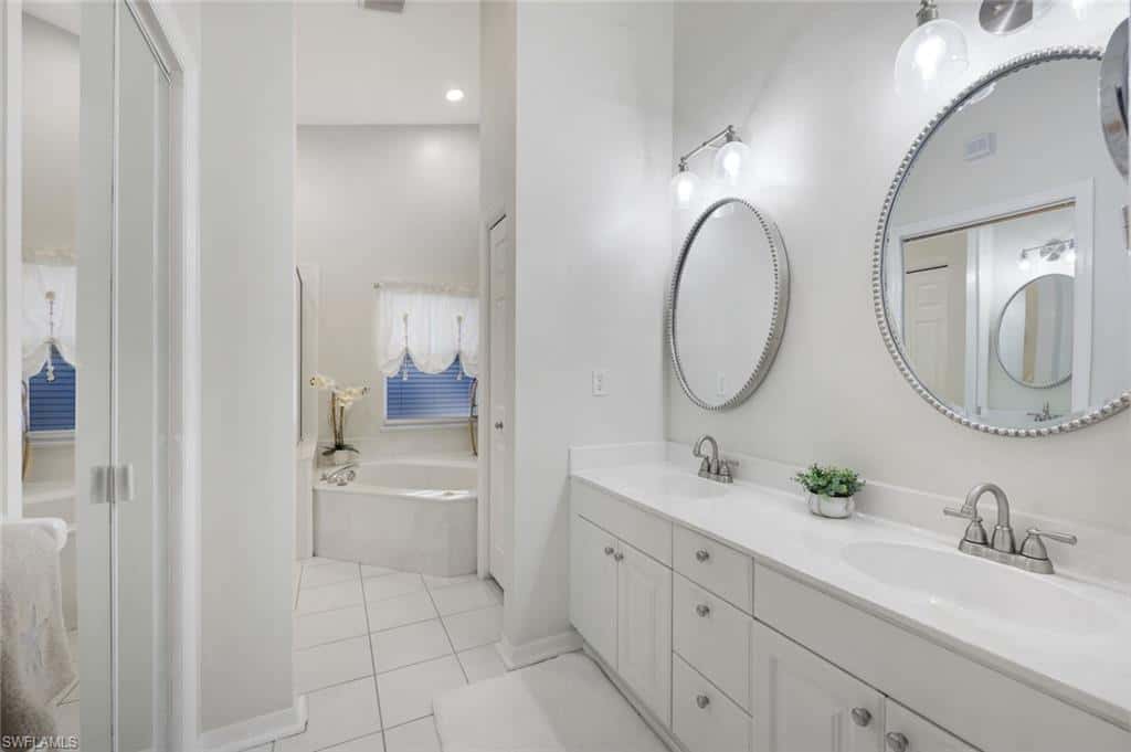 129 Sabal Lake Dr, Naples, photo 13