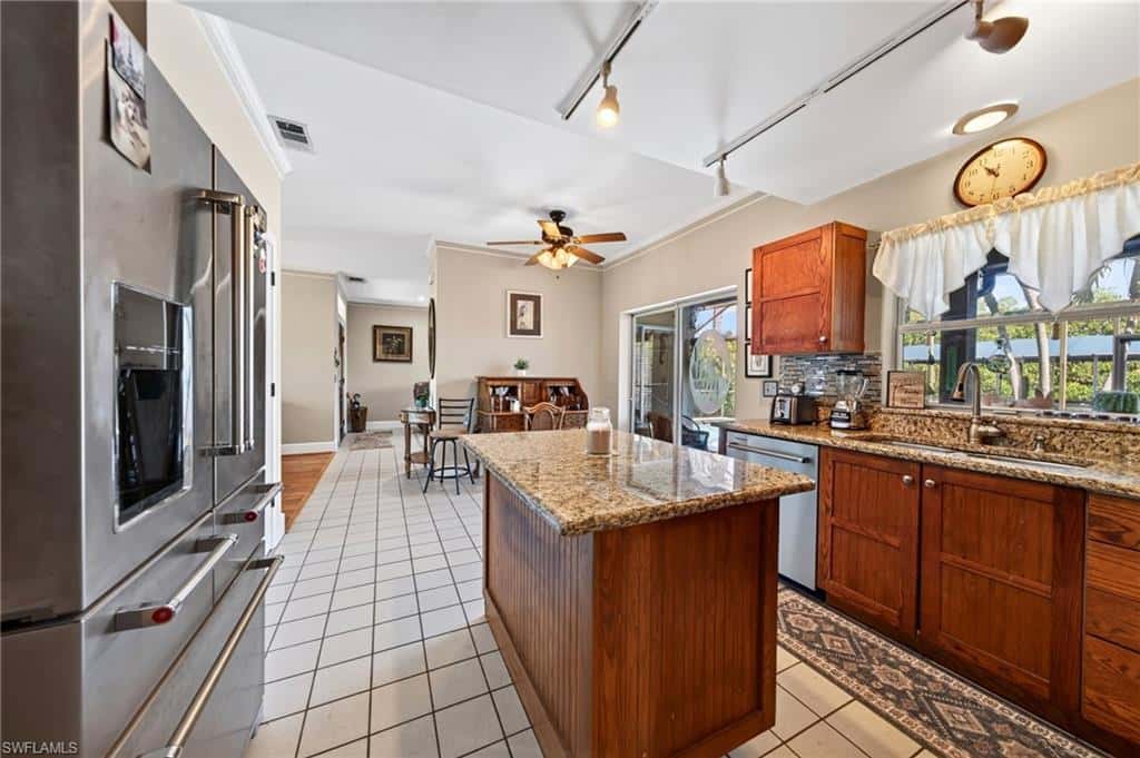 1805 Everest Pkwy, Cape Coral, photo 17