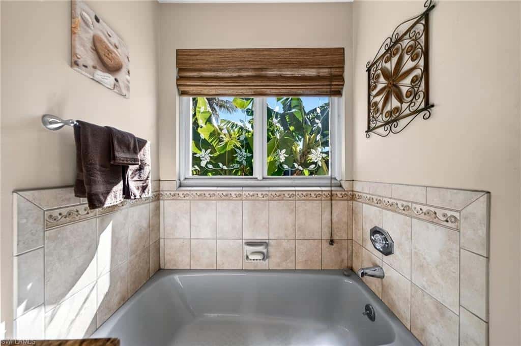 1805 Everest Pkwy, Cape Coral, photo 24