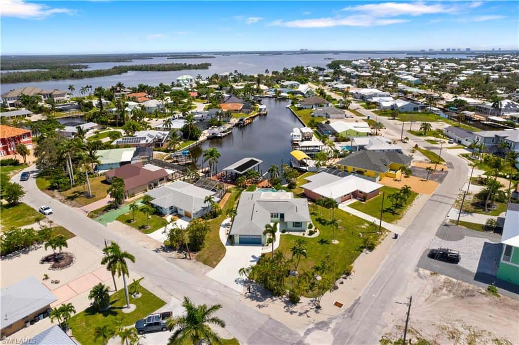 5161 Williams Dr, Fort Myers Beach, photo 5