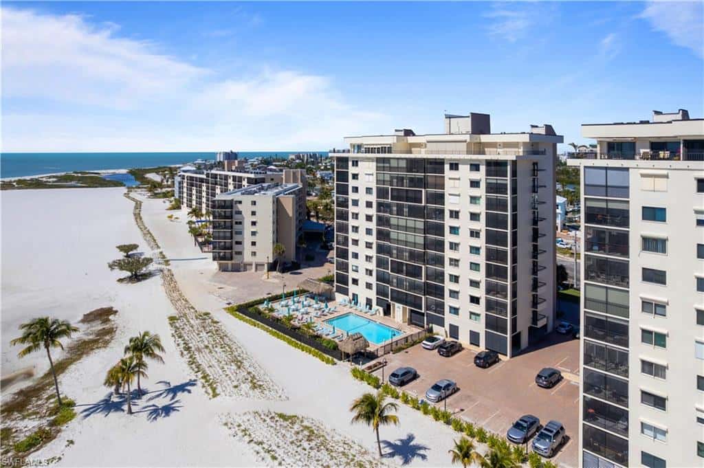 8400 Estero Blvd #303, Fort Myers Beach, photo 24