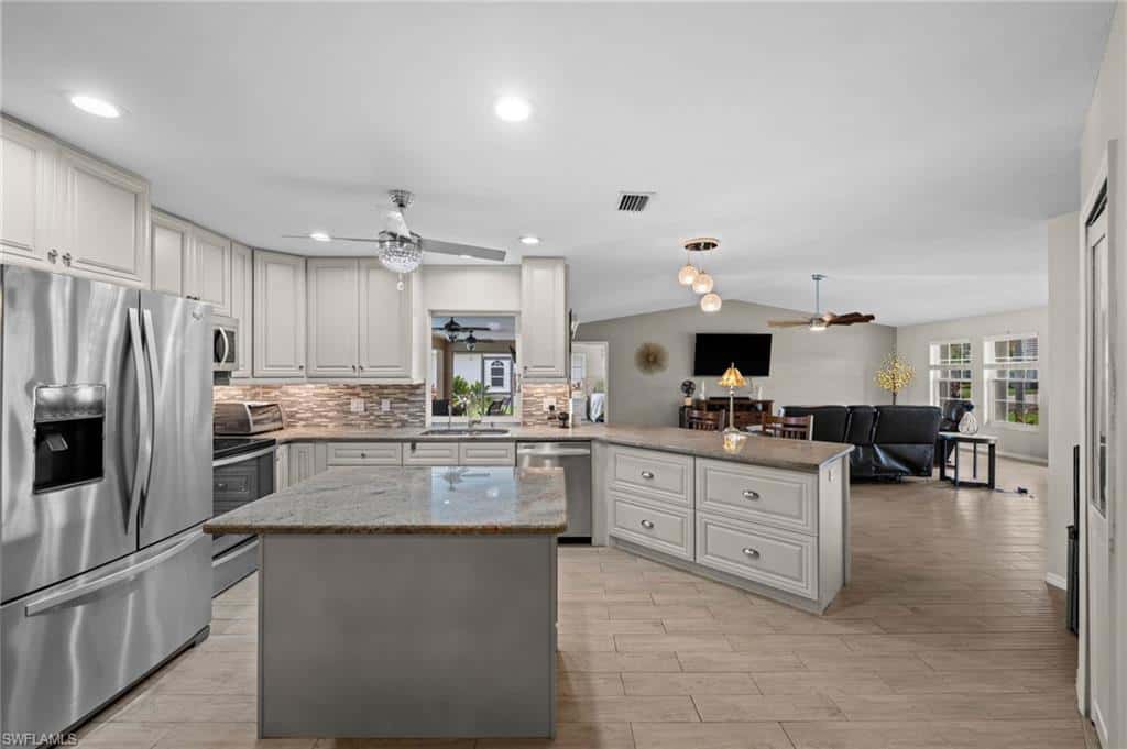 403 28th Ter, Cape Coral, photo 23