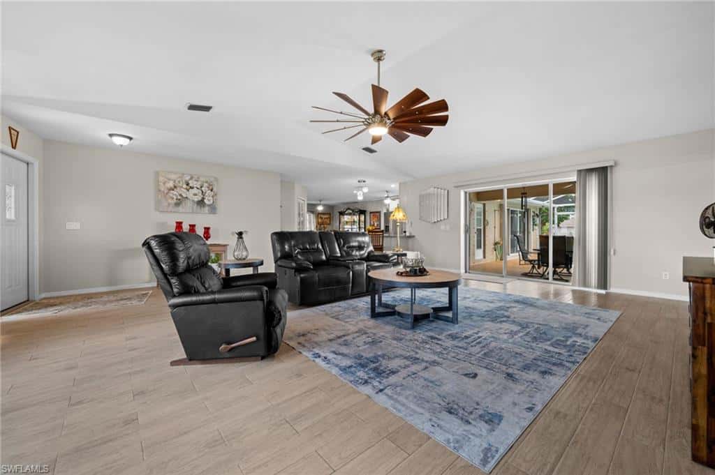 403 28th Ter, Cape Coral, photo 27