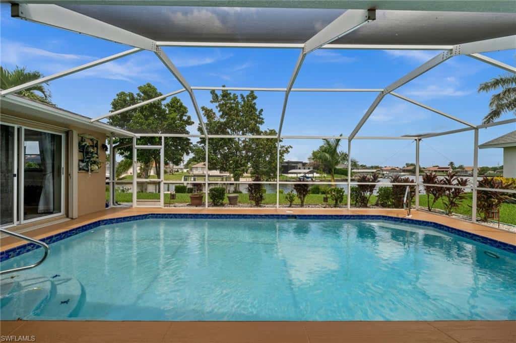 403 28th Ter, Cape Coral, photo 5
