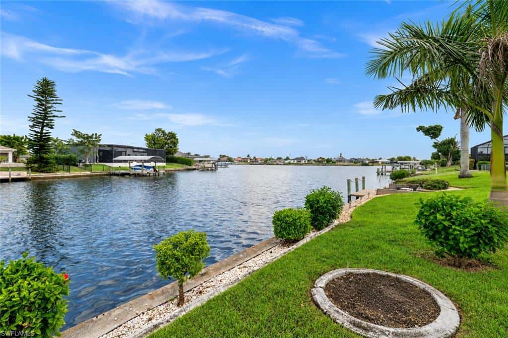 403 28th Ter, Cape Coral, photo 9