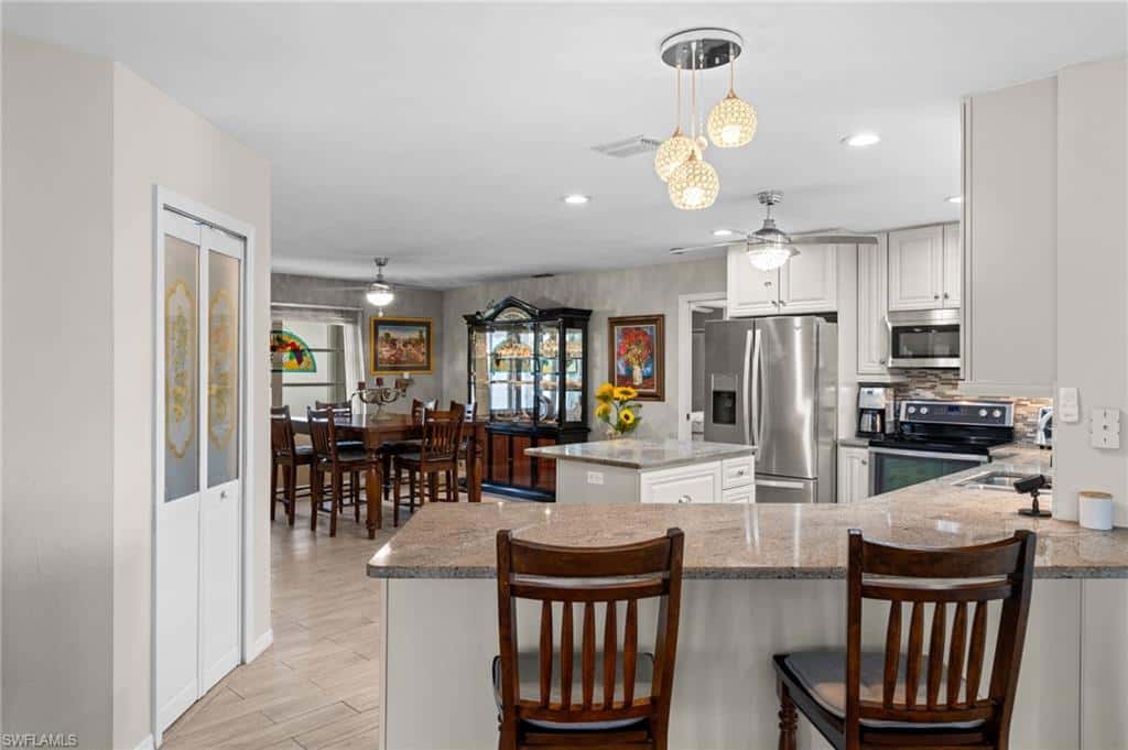 403 28th Ter, Cape Coral, photo 24