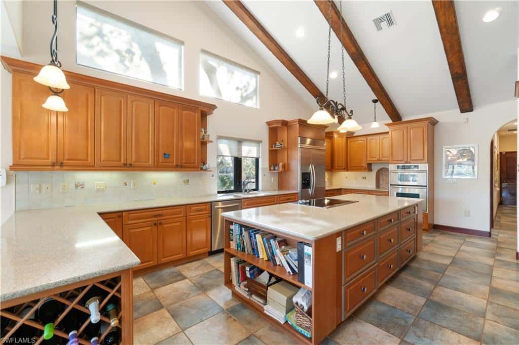 27557 Shore Dr, Bonita Springs, photo 11