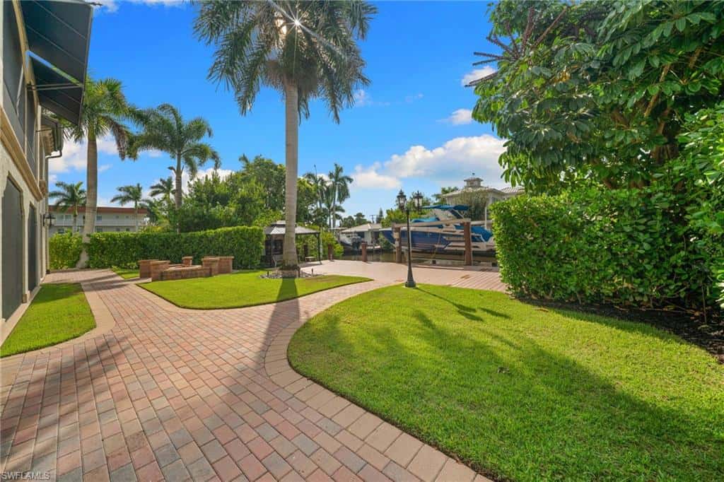 1560 Osprey Ave, Naples, photo 48