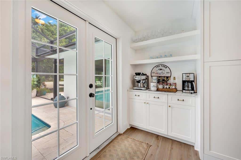 200 Burning Tree Dr, Naples, photo 17