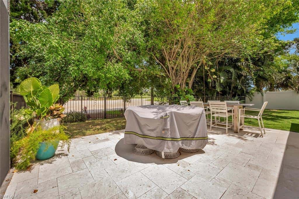 200 Burning Tree Dr, Naples, photo 44