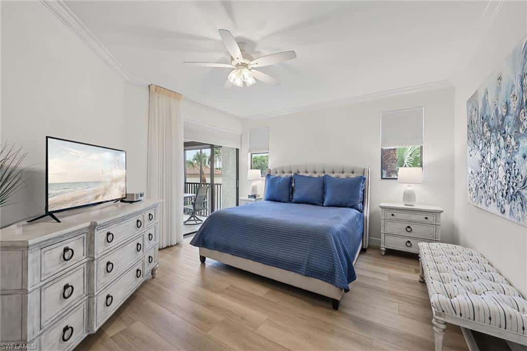 7024 Pelican Bay Blvd #201, Naples, photo 17