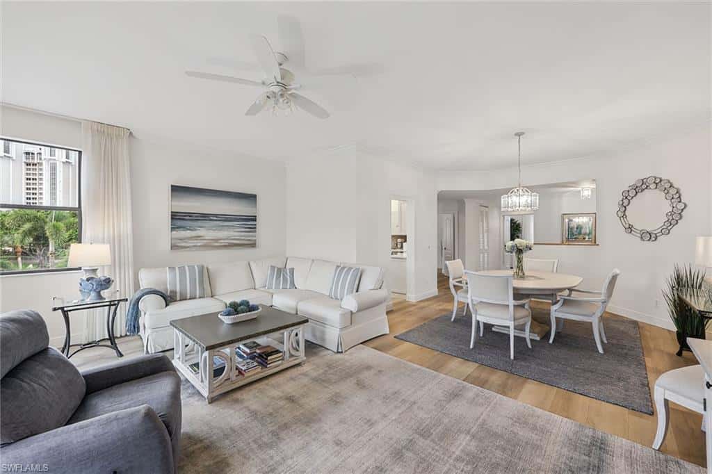 7024 Pelican Bay Blvd #201, Naples, photo 7