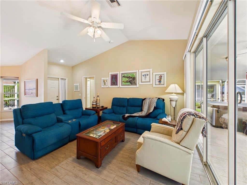 12767 Hunters Ridge Dr, Bonita Springs, photo 7