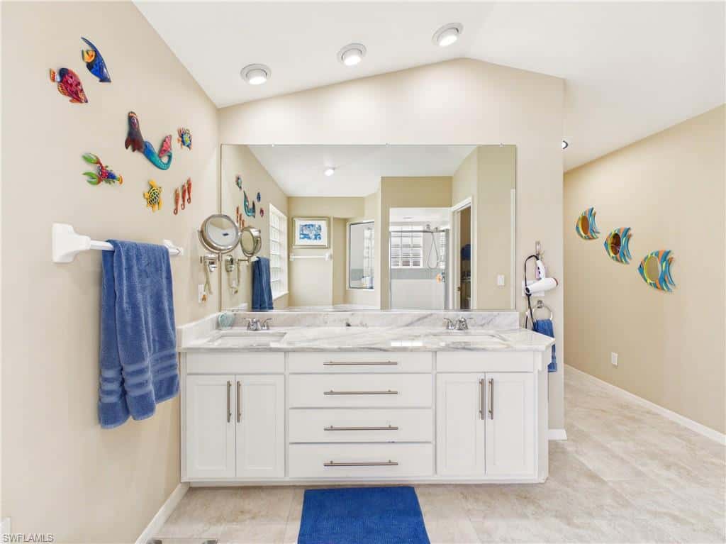 12767 Hunters Ridge Dr, Bonita Springs, photo 11