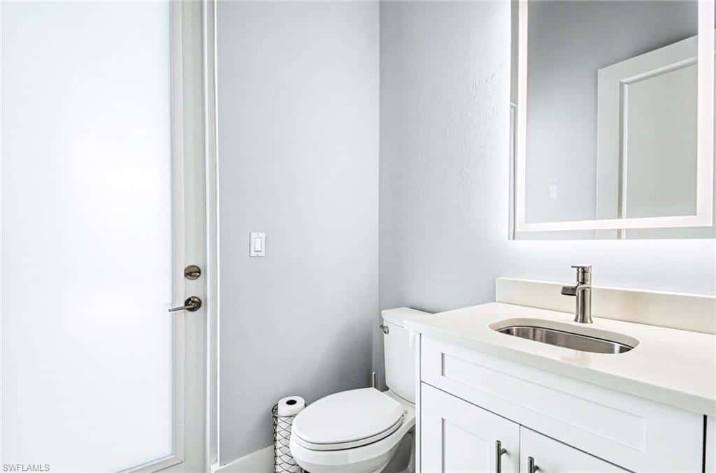 62 Dolphin Cir, Naples, photo 15