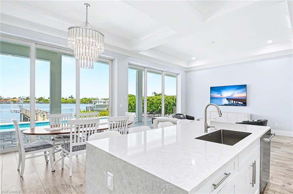 62 Dolphin Cir, Naples, photo 8