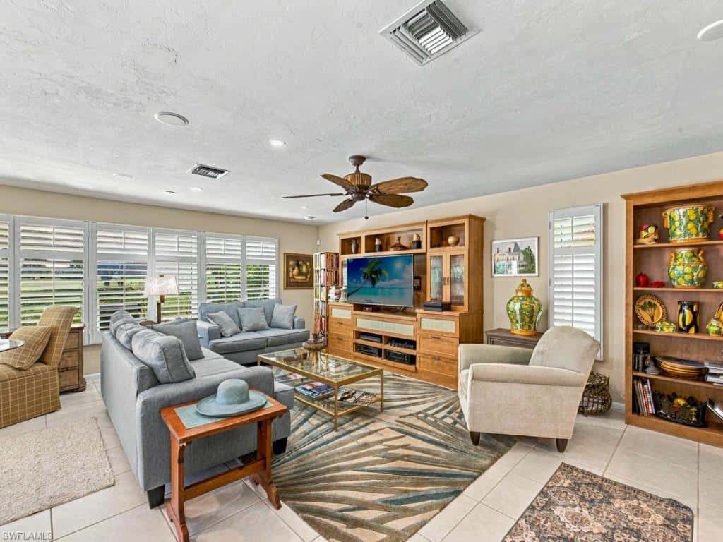 394 Bay Meadows Dr, Naples, photo 14