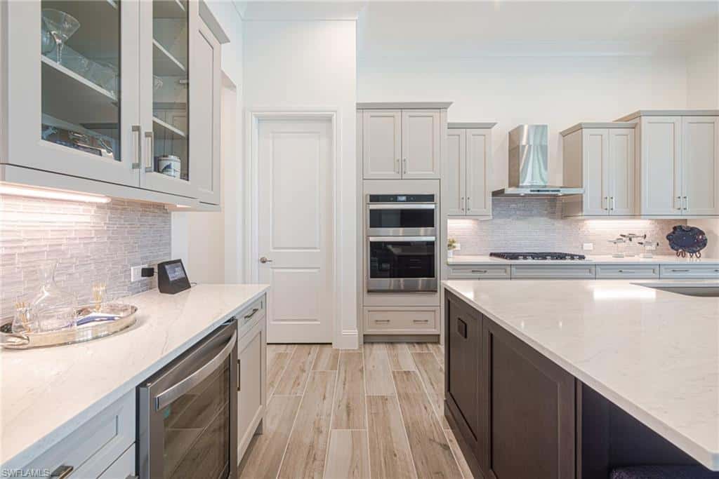 14244 Laguna Springs Ln, Naples, photo 9