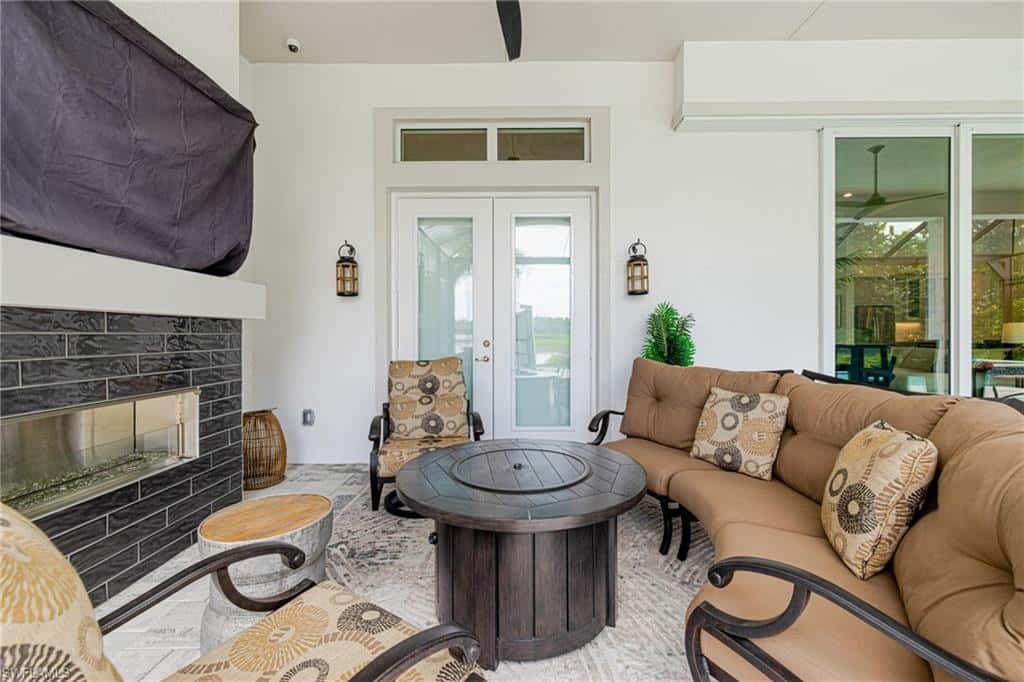 14244 Laguna Springs Ln, Naples, photo 25