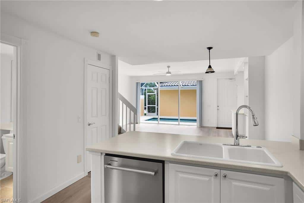 8100 Josefa Way, Naples, photo 9