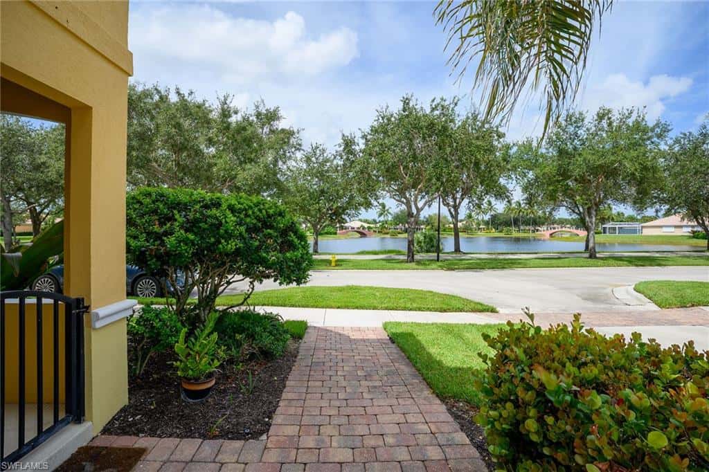 8100 Josefa Way, Naples, photo 33