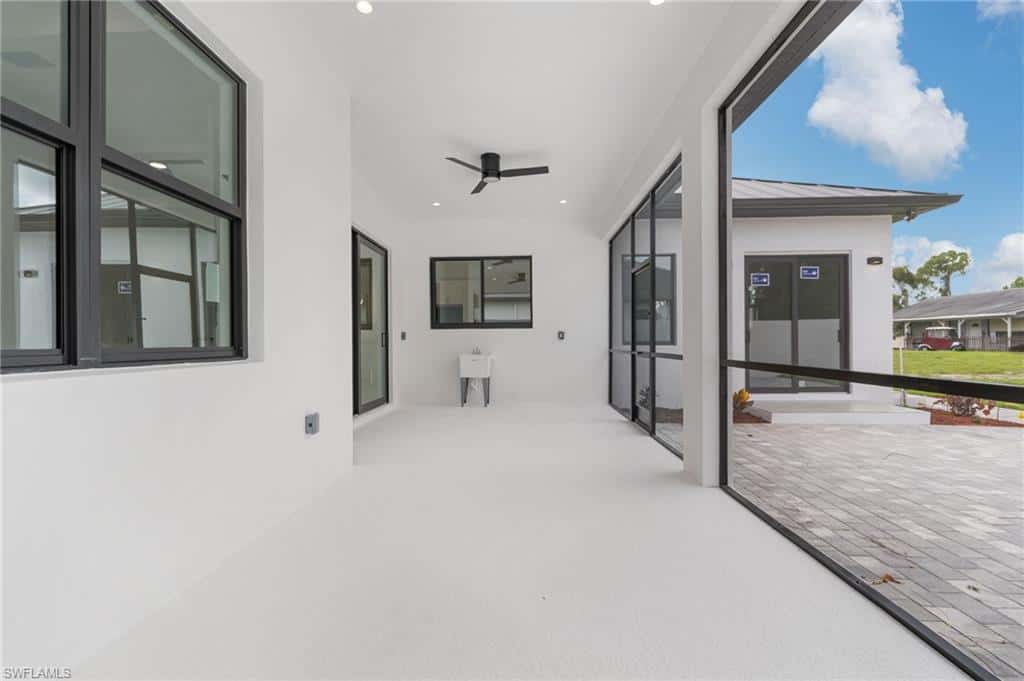 887 6th St, Naples, photo 27